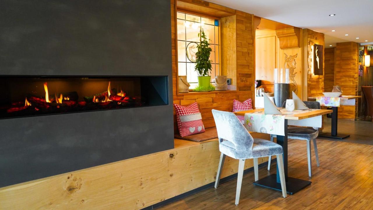 Hotel Hirschen Schluchsee Luaran gambar